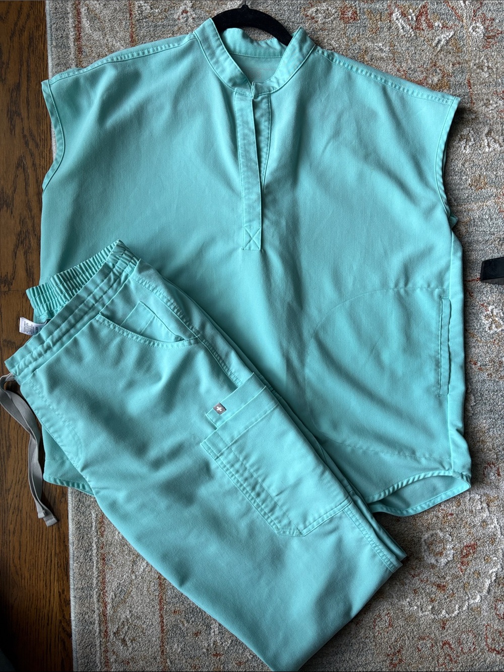 Figs Women's Scrub Set in Aqua